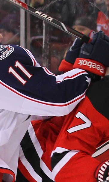 Henrique scores twice, Devils beat Columbus 5-2